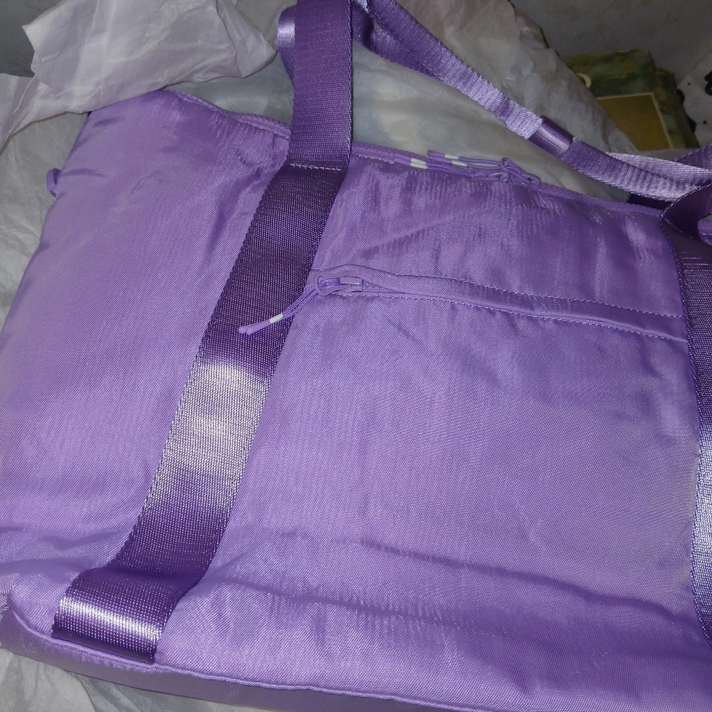 Fabletics The Everyday Tote - Picture 6 of 6